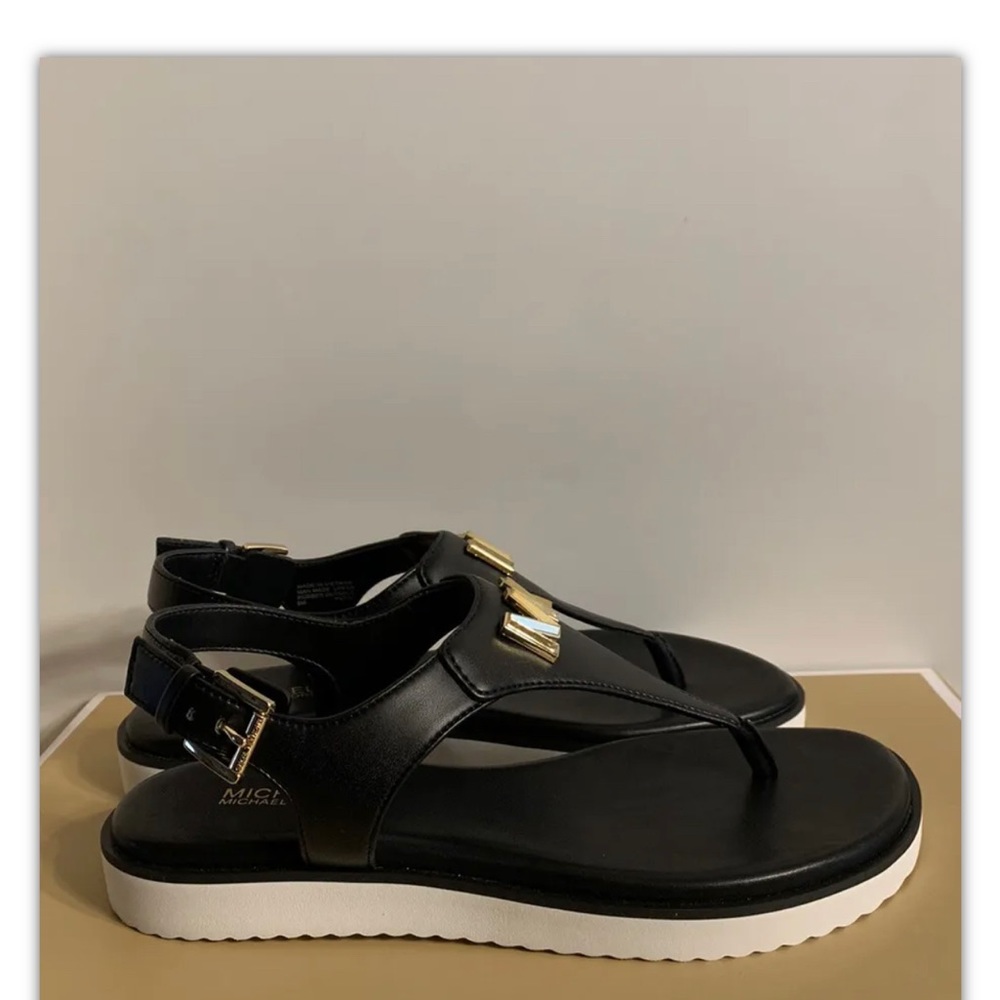 Michael Kors Jilly Black Flat Sandals - Picture 5 of 12